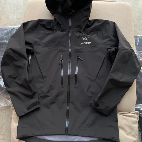 Arc'teryx Other - Arc'teryx Alpha SV Gore-Tex Pro Jacket Black Waterproof Shell Hooded Size M